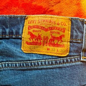 511 Blue Levi Jeans